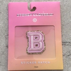 Stoney Clover Target letter B